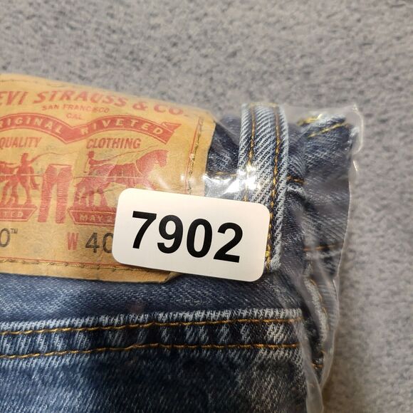 Levi's 550 Jeans Men's 38x24 Blue Relaxed Fit Straight Leg Denim Distressed - Picture 9 of 9